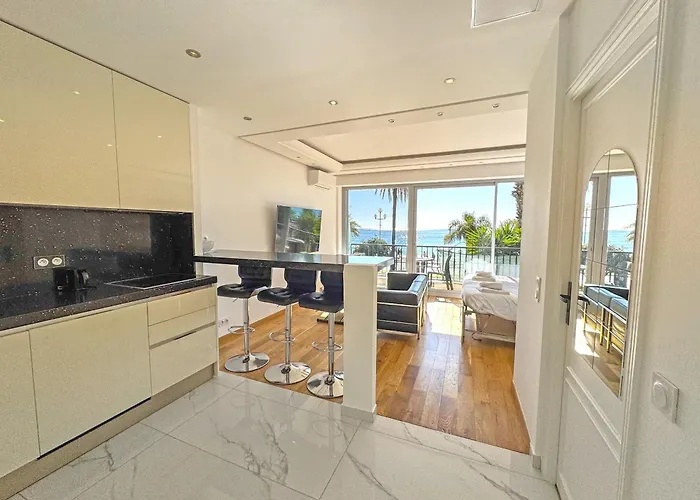 Cariatides - Promenade Nizza