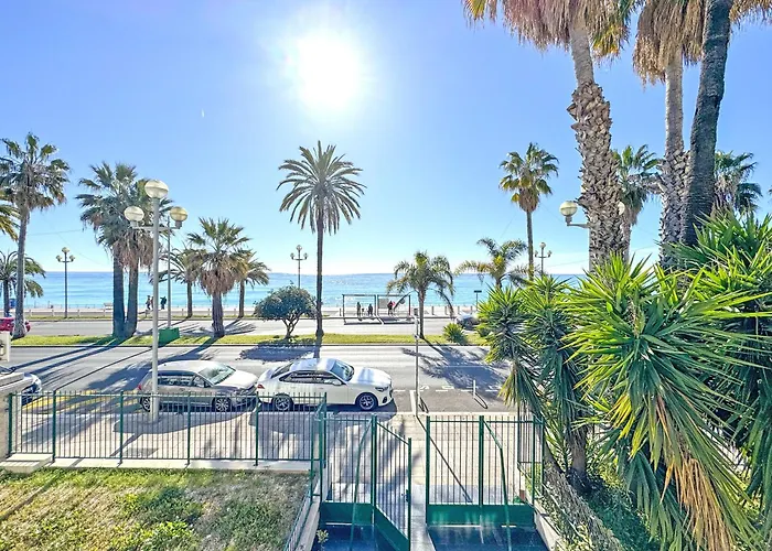 Apartman Cariatides - Promenade