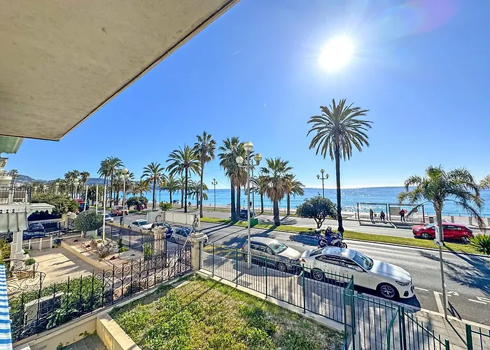 Cariatides - Promenade דירה